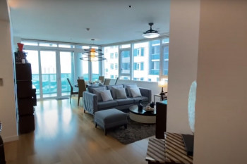 2 Bedroom Condo For Sale Or Rent In San Lorenzo, Metro Manila Near MRT-3 Ayala