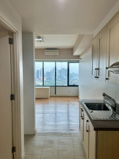 Condominium For Sale In One Rockwell East Tower - Makati