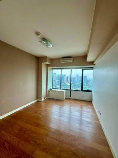 One Rockwell East Studio Unit For Sale!!