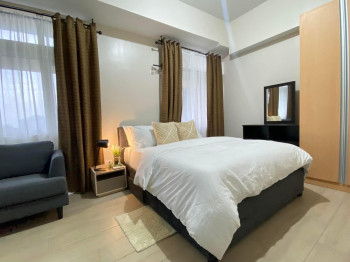 SAN ANTONIO RESIDENCE FULLY FURNISHED CONDO UNIT SACRIFICE SALE // PASALO