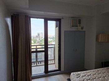 Prime Makati Living | Grand Soho Condo Unit 706 for Sale